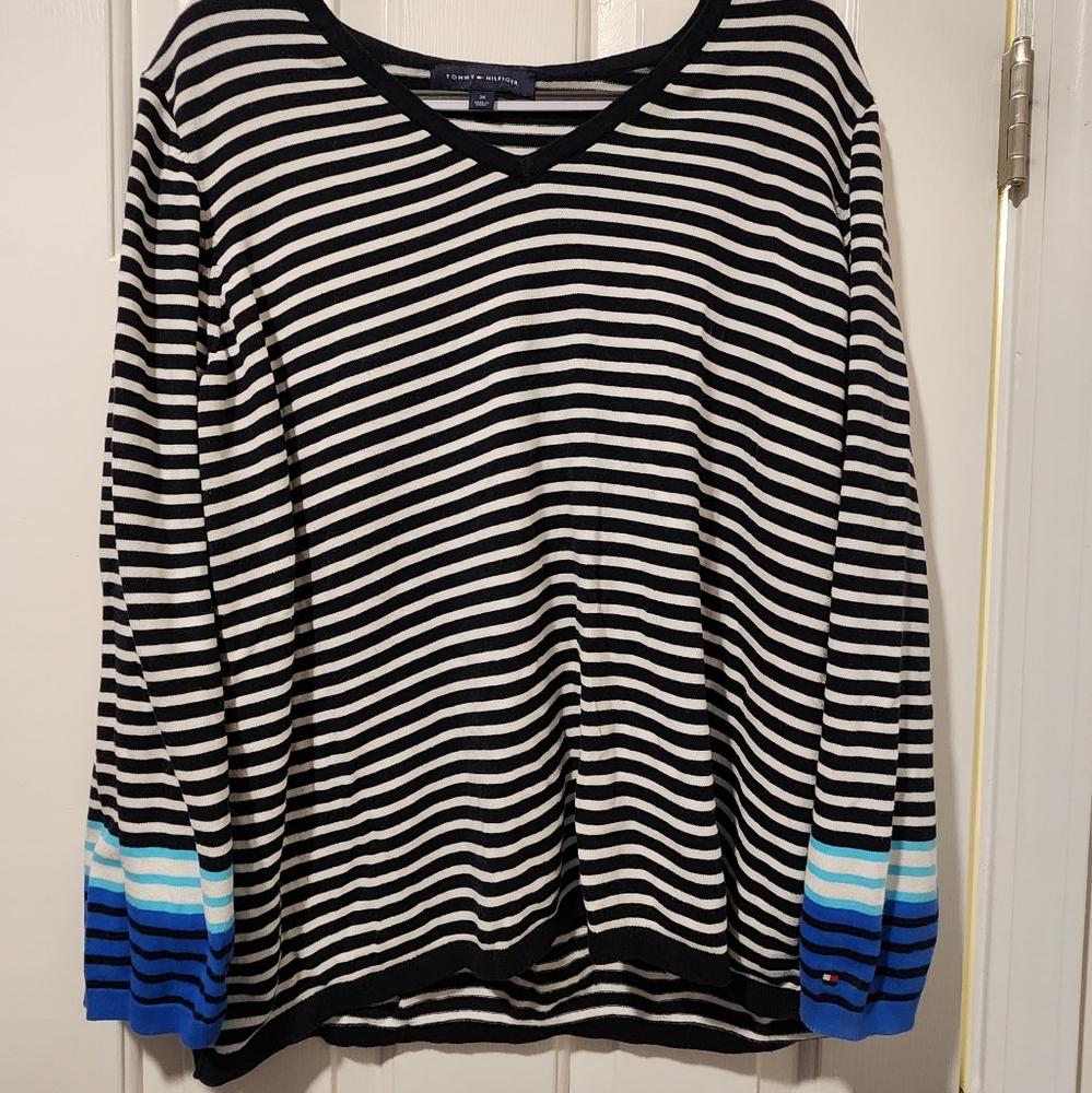 Women's plus size Tommy Hilfiger sweater